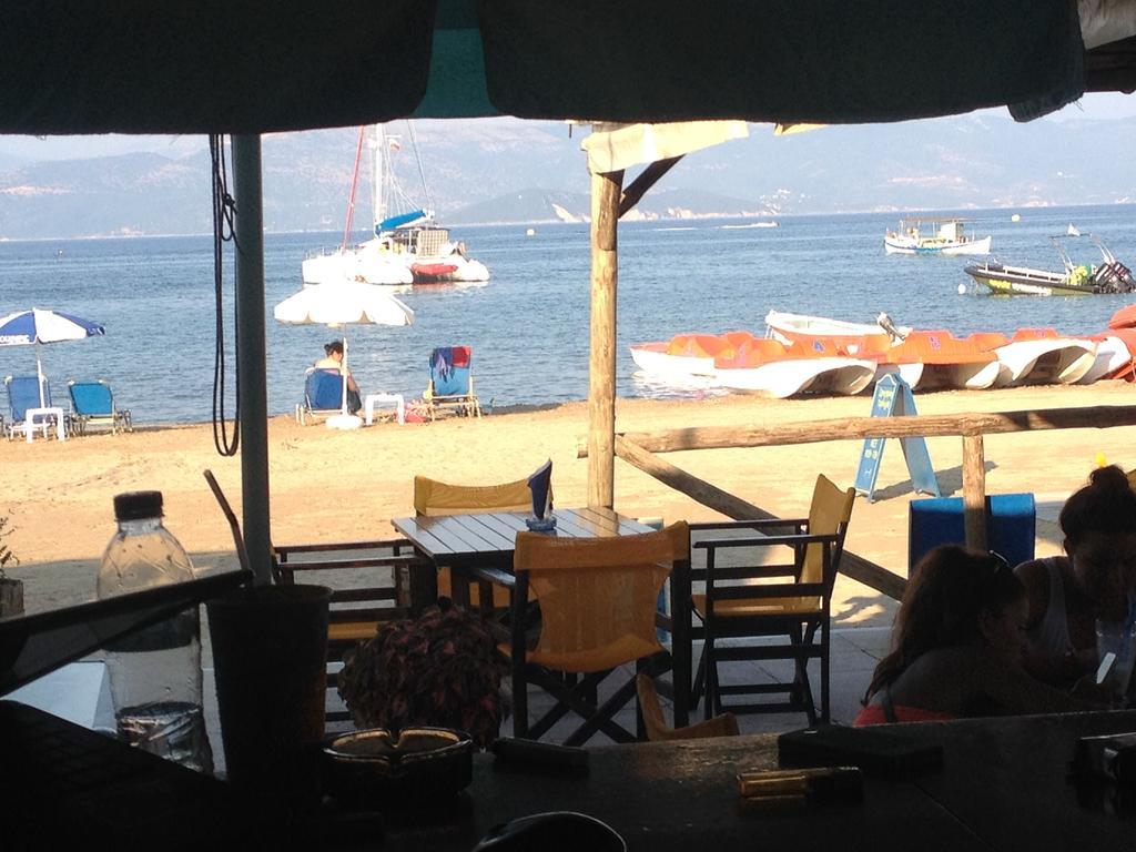 Likourgos Beach Kavos Ngoại thất bức ảnh